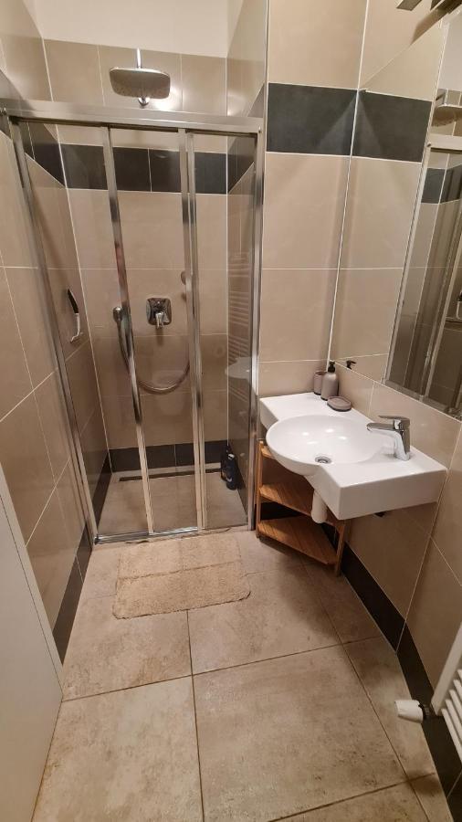 Apartment Near Congress Centre I. Прага Экстерьер фото