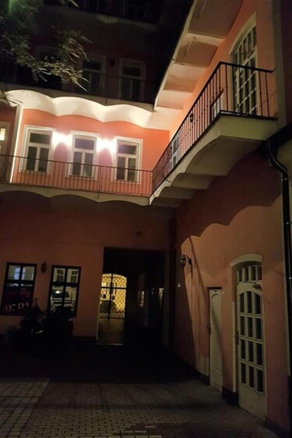 Apartment Near Congress Centre I. Прага Экстерьер фото