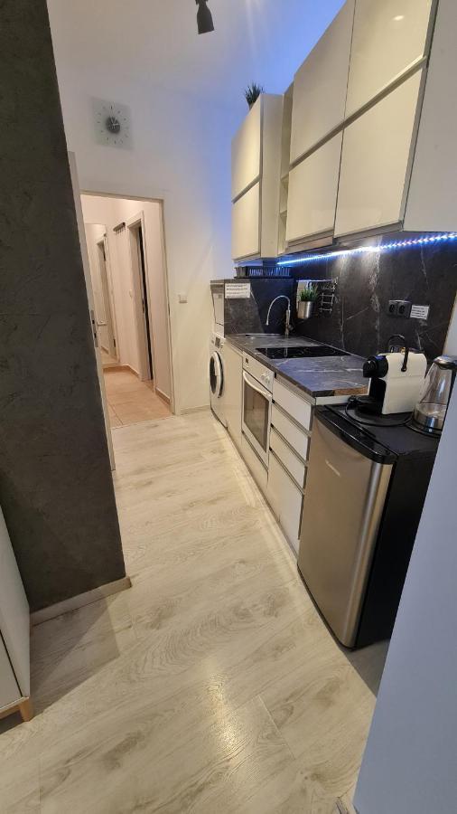 Apartment Near Congress Centre I. Прага Экстерьер фото